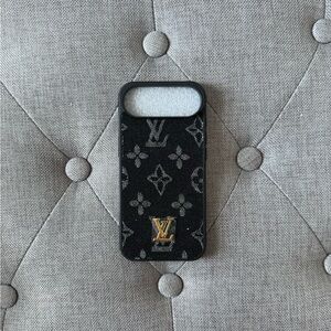 Luxury Black 17air Phone Case